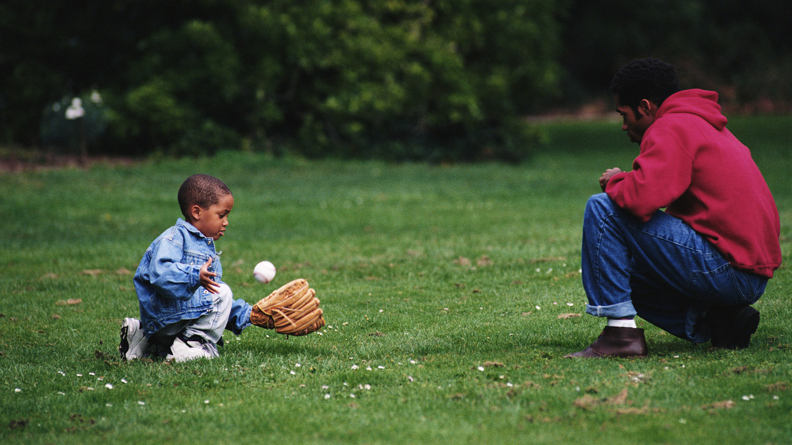 Children playing in treated yard in Middletown, Delaware
